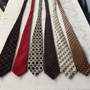 Lot of 6 men’s designer ties silk and poly blend